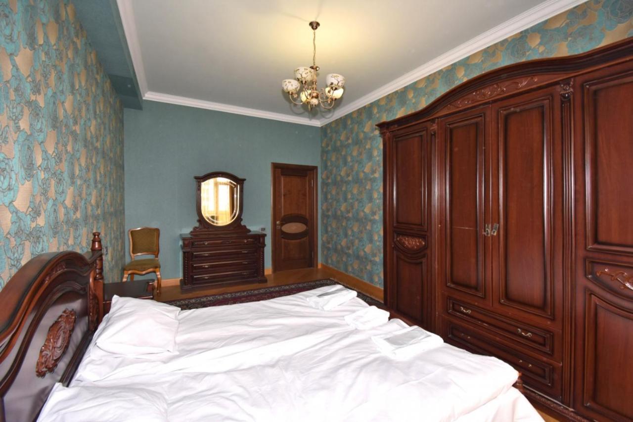 Rent Inn Yerevan On Buzand Street エクステリア 写真