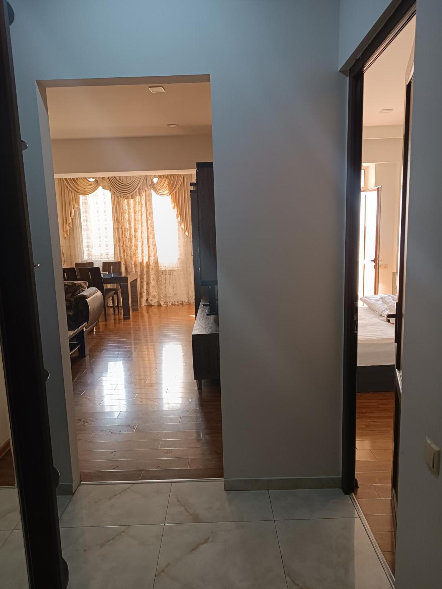 Rent Inn Yerevan On Buzand Street エクステリア 写真